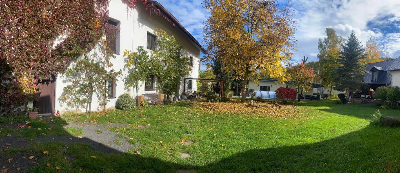Pokoje V Chalupe Pod Milesovkou Velemin Exteriér fotografie