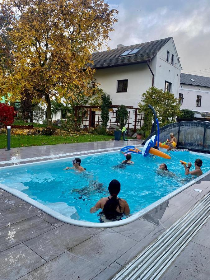 Pokoje V Chalupe Pod Milesovkou Velemin Exteriér fotografie